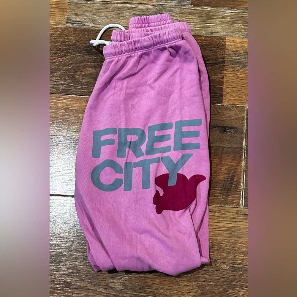 Freecity sweatpants
